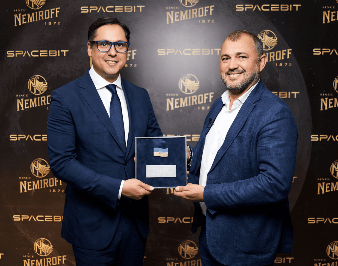 Український прапор на Місяці: деталі місії Spacebit за підтримки Nemiroff в 2022 році