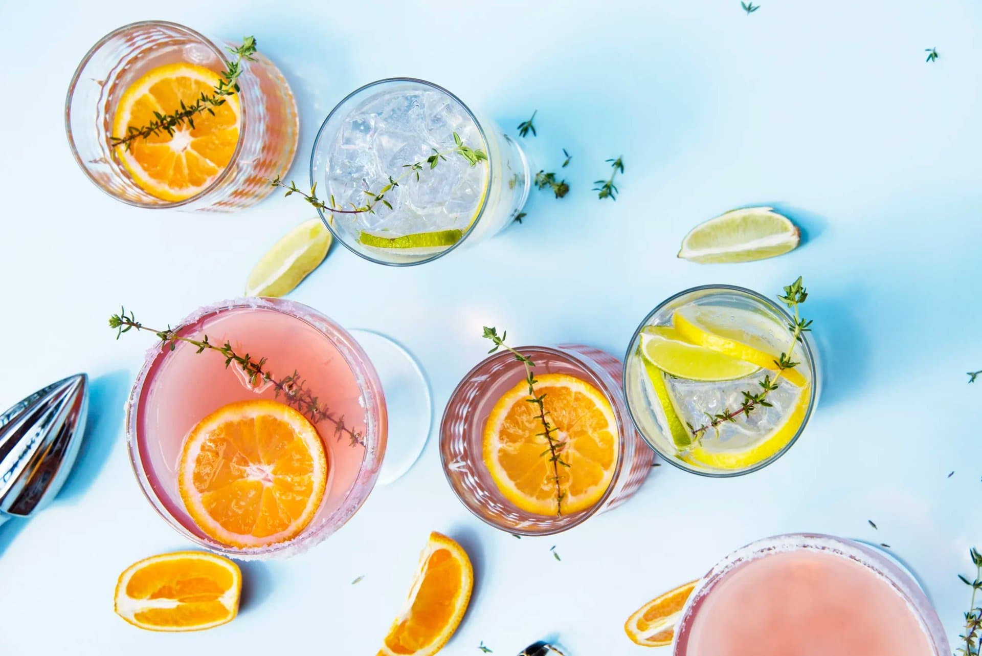 Vodka and citrus: refreshing cocktails and tinctures