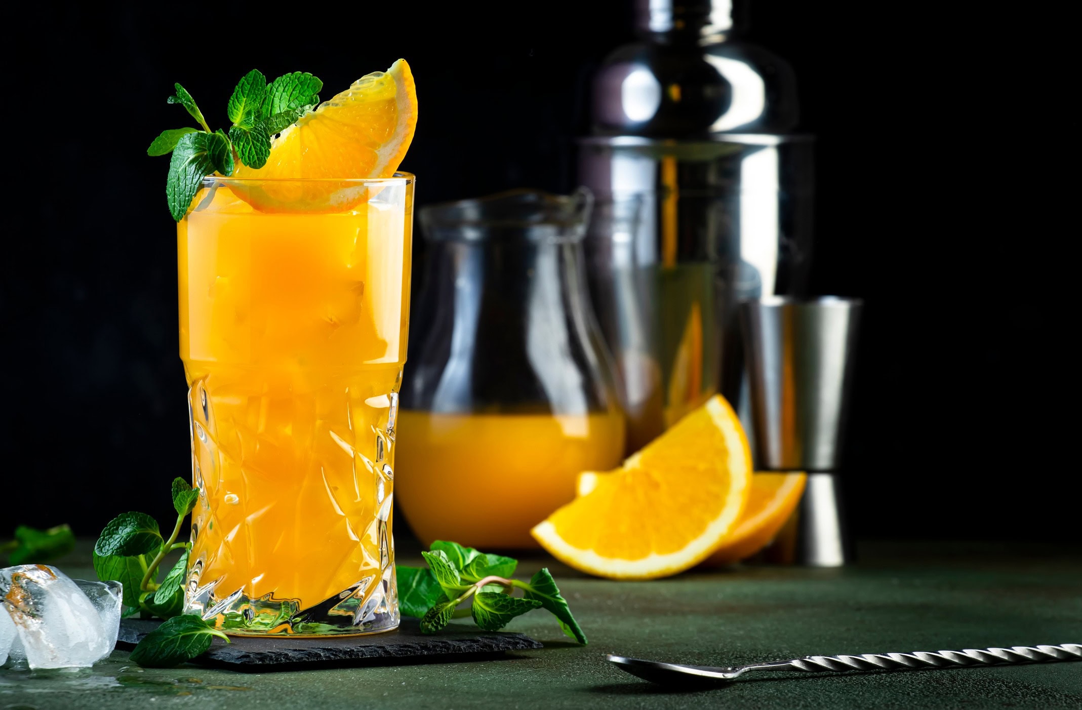 Simple vodka cocktails with only 2 ingredients