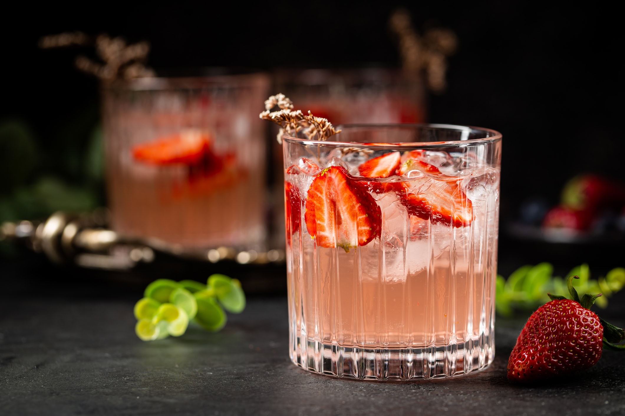 recipe Berry cocktail with strawberries based on vodka