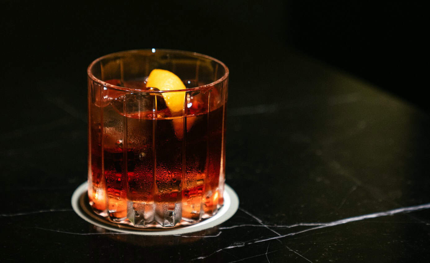 Melbourne Nights: Urban Cocktails and Rooftop Bars cool cocktail bars melbourne