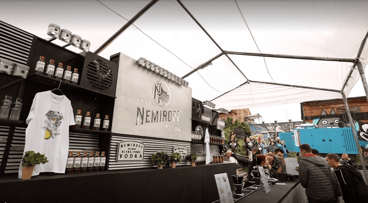 How alcohol festivals promote vodka