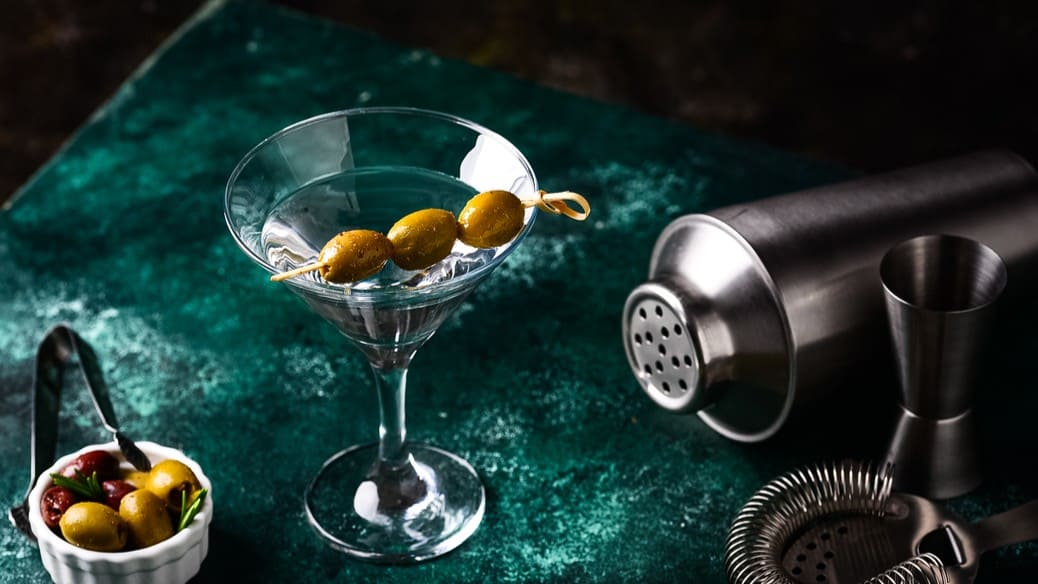 How to Make the Perfect Martini at Home: A Complete Guide martini ingredients