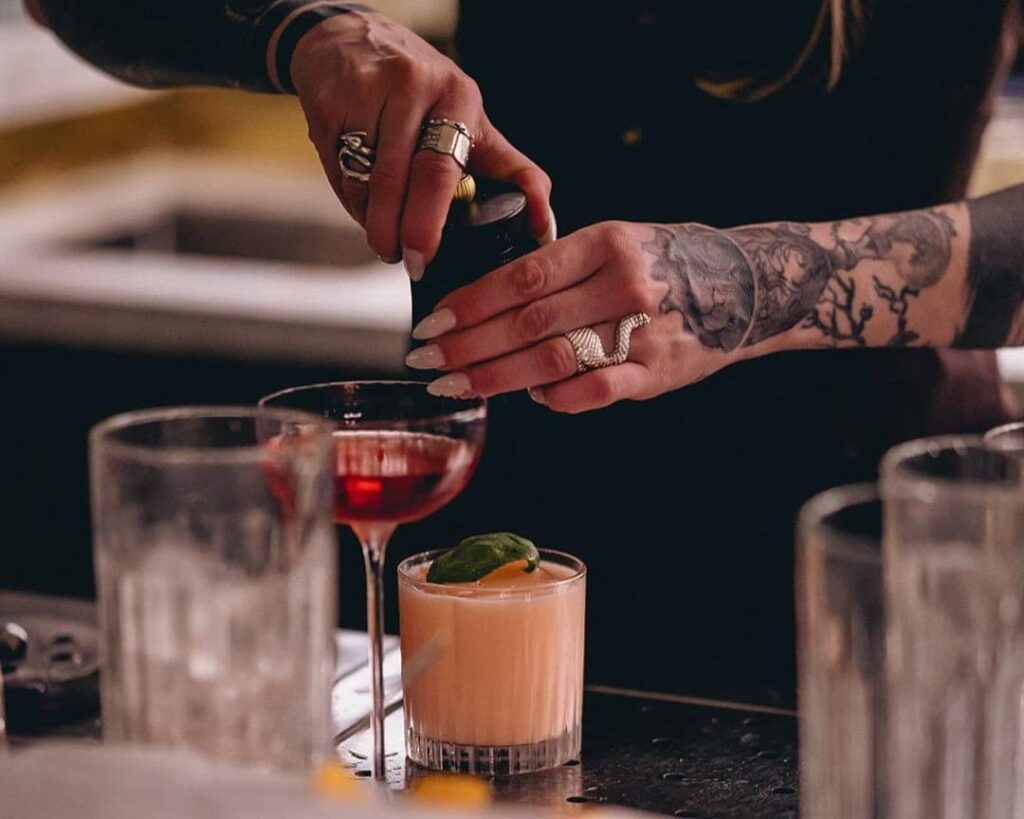 Why Vodka Works So Well in Australia’s Casual Drinking Culture australian drinking culture