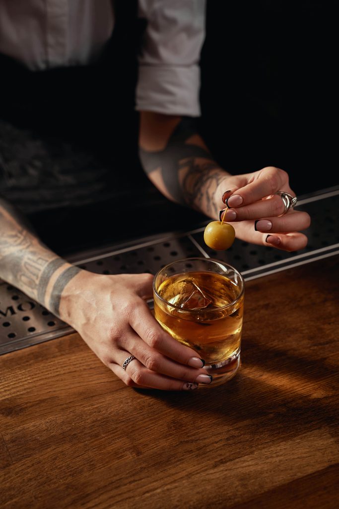 5-Ingredient Vodka Cocktails for Effortless Hosting simple vodka cocktail recipes