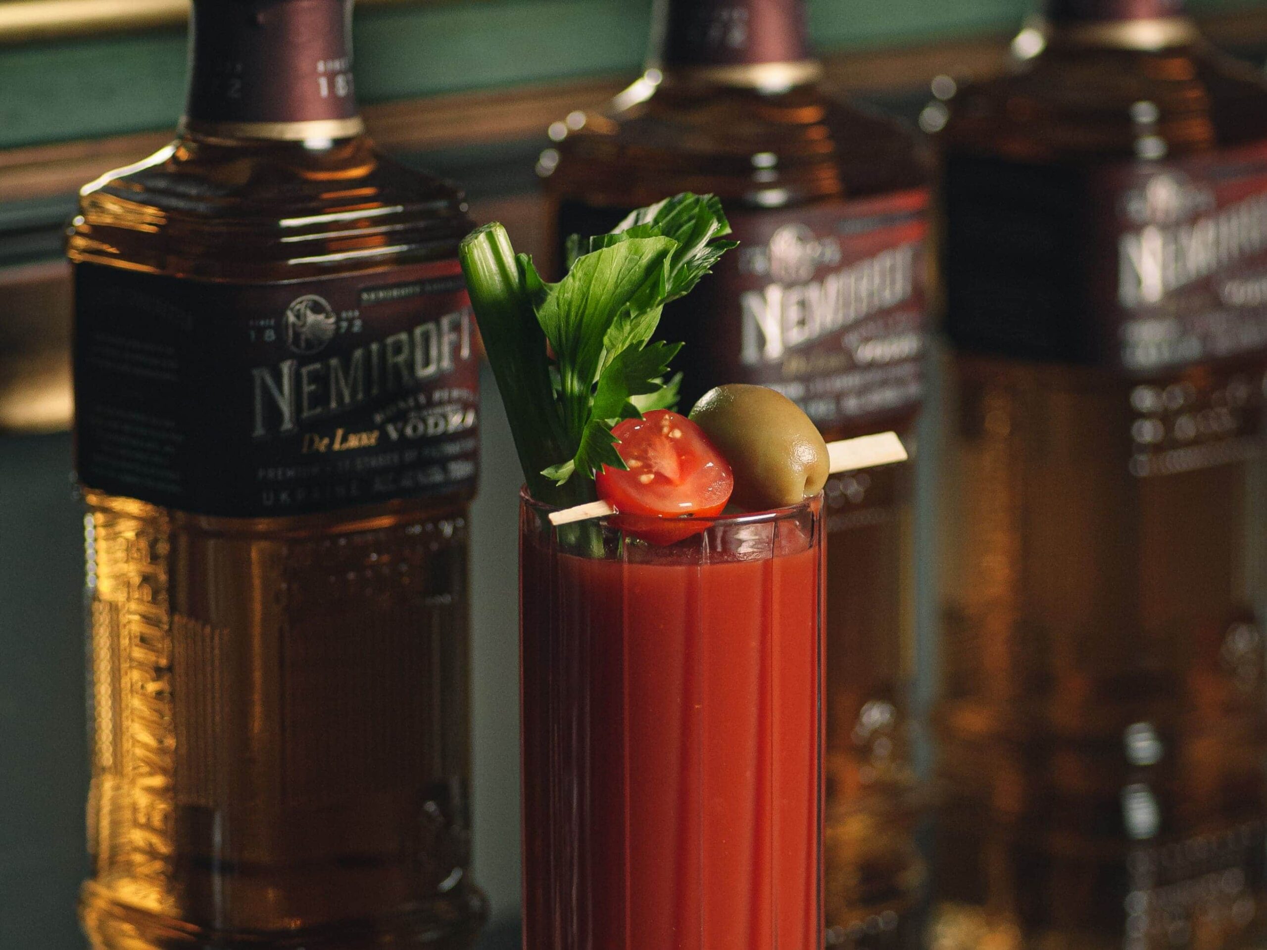5-Ingredient Vodka Cocktails for Effortless Hosting